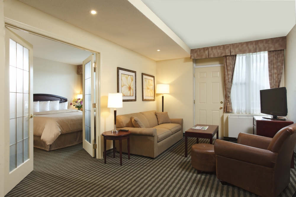 Two-Room Luxury Suites